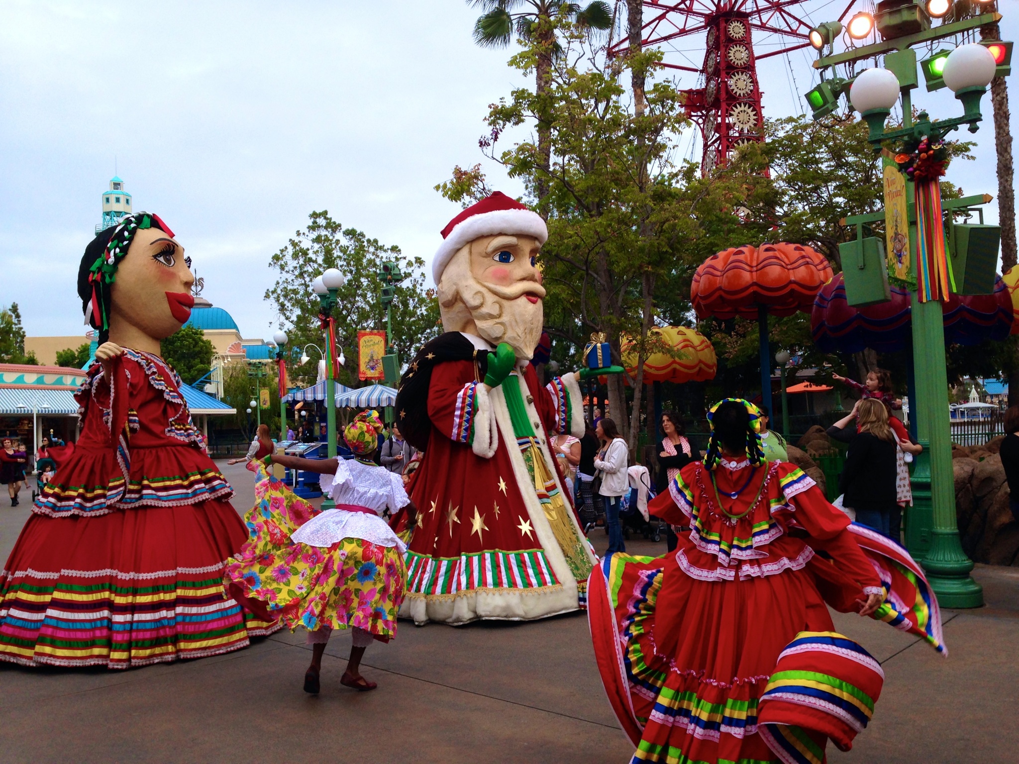 Viva Navidad at Disneyland Bringing Latino Culture and Disney Magic