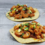 camarones a la diabla tostadas