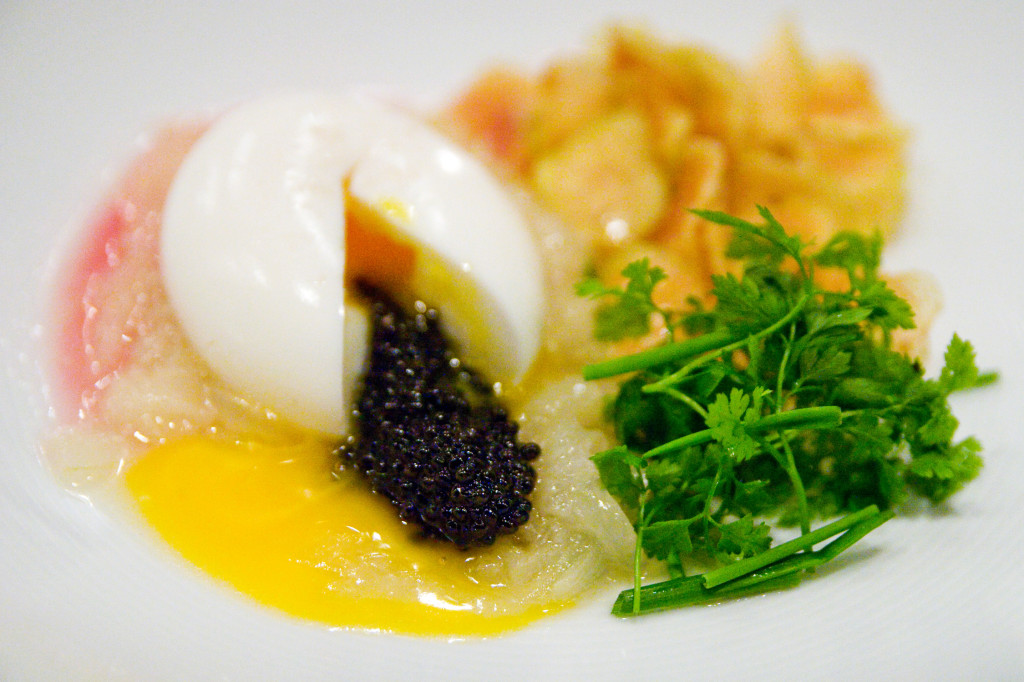 Momofuku Ko smoked egg with hackleback caviar, onion soubise and fingerling potato chips dinner menu