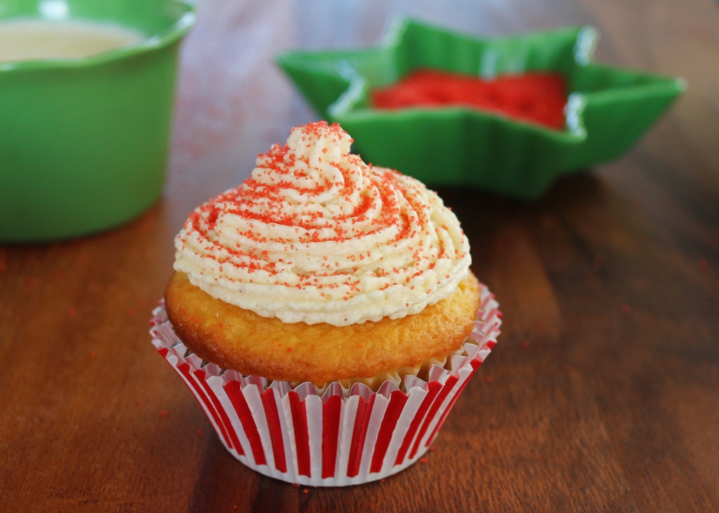 eggnog tres leches cupcakes