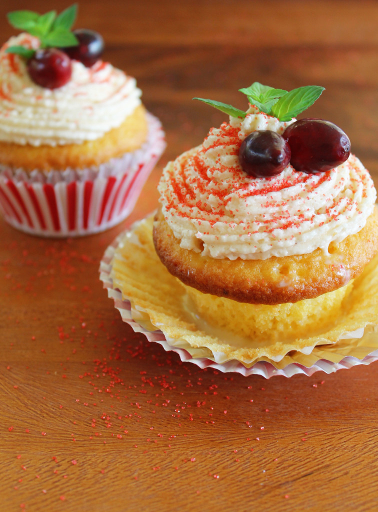 eggnog tres leches cupcakes