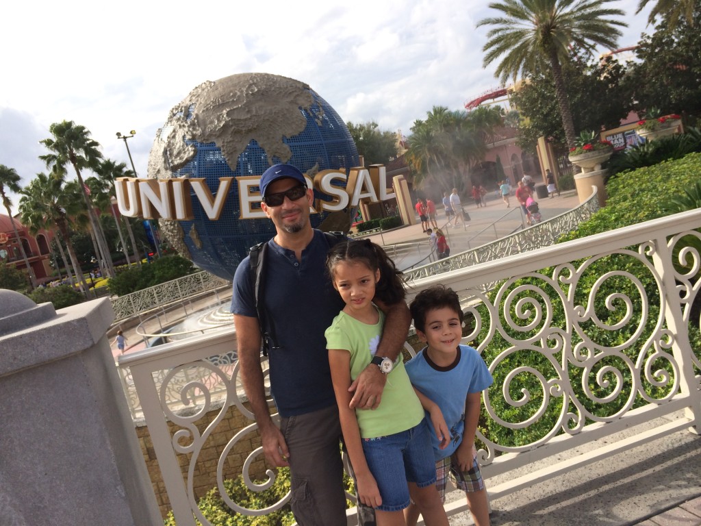 family at Universal Orlando