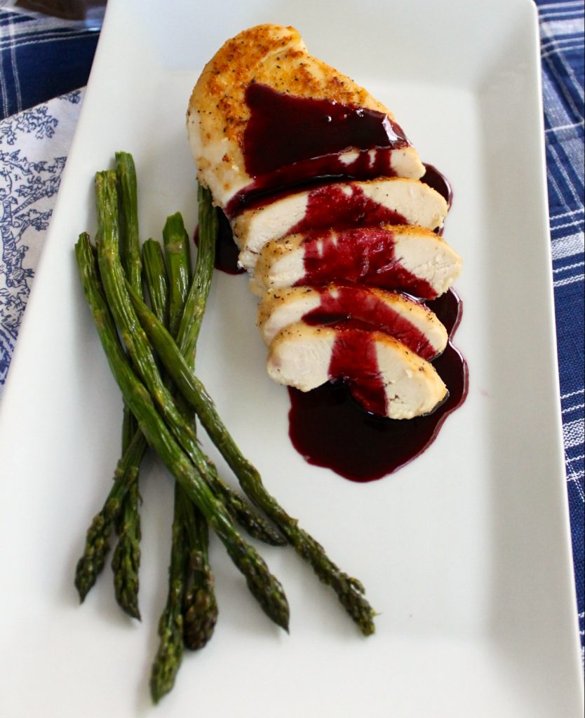 chicken with rosa de jamaica sauce hibiscus