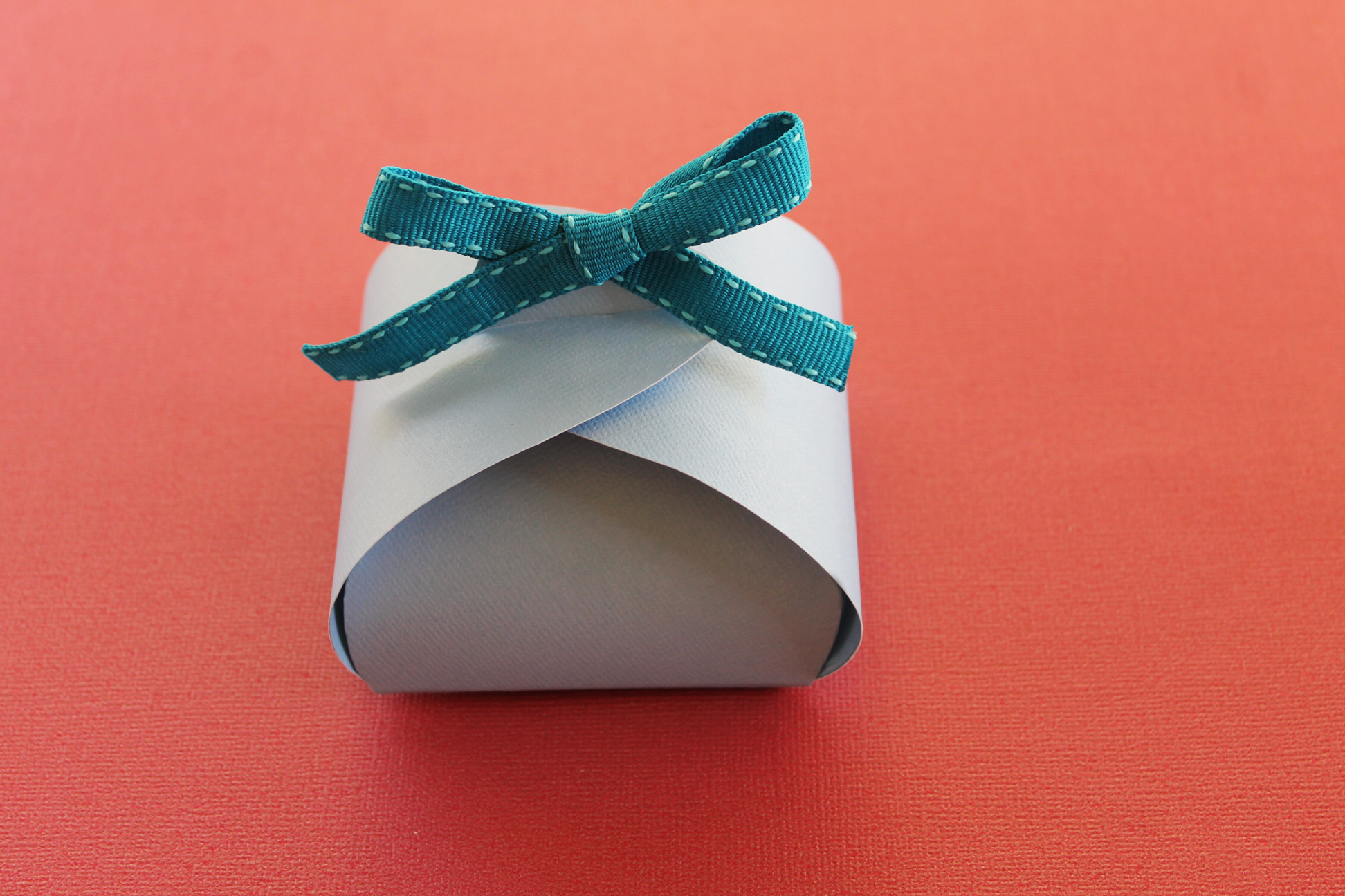 Origami Hexagonal Gift Box Tutorial - Paper Kawaii