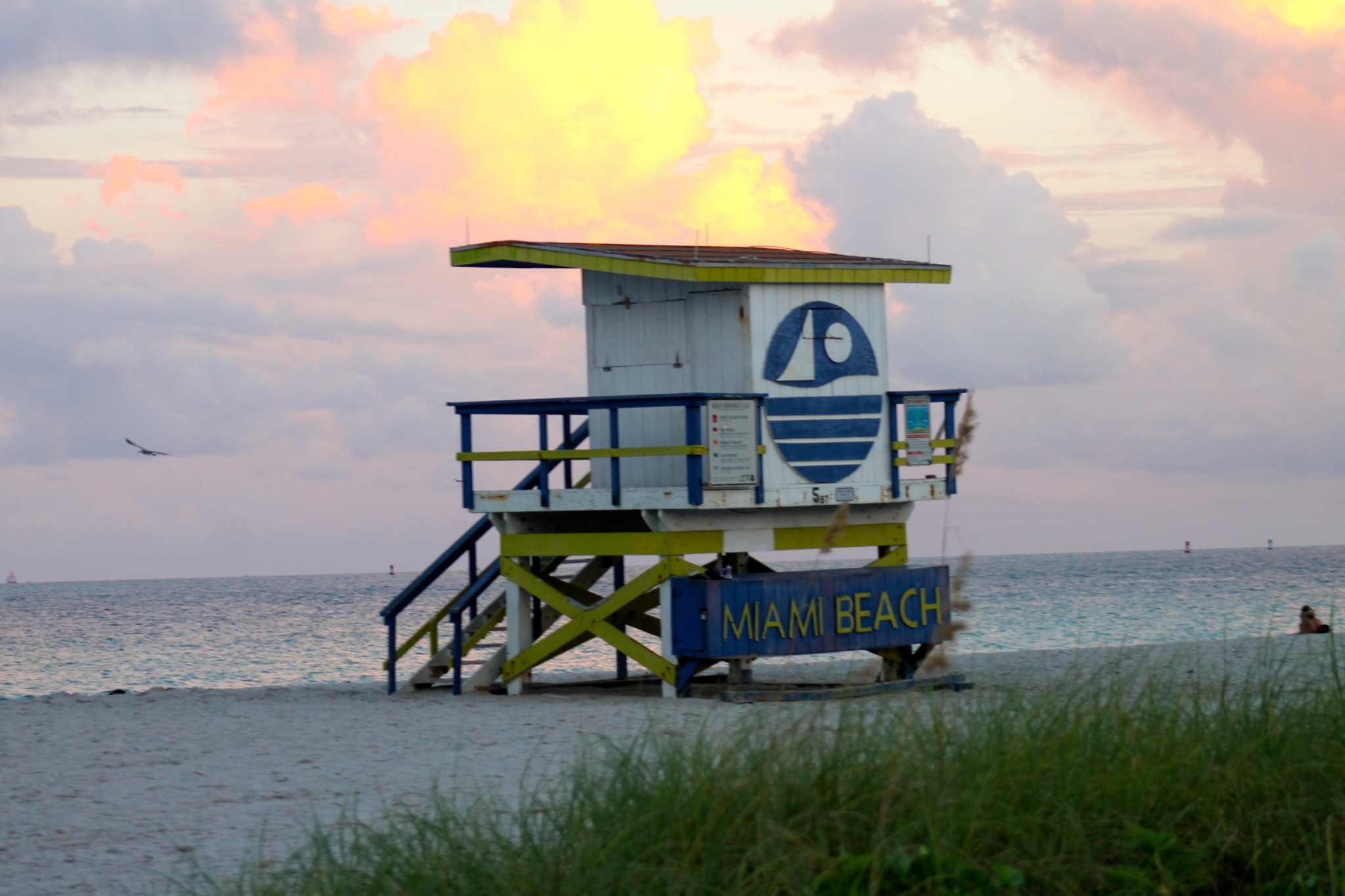 Miami-Beach-lifeguard-towers