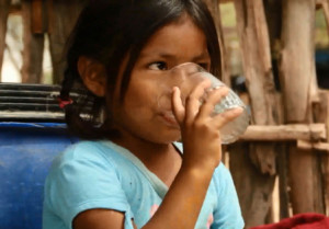 Tu Puedes Ayudar A Resolver El Problema de Escasez de Agua Potable