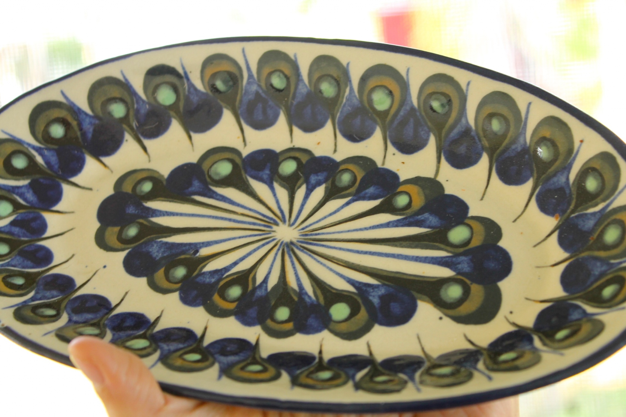 Detail of hand made pottery from San Antonio Palopó