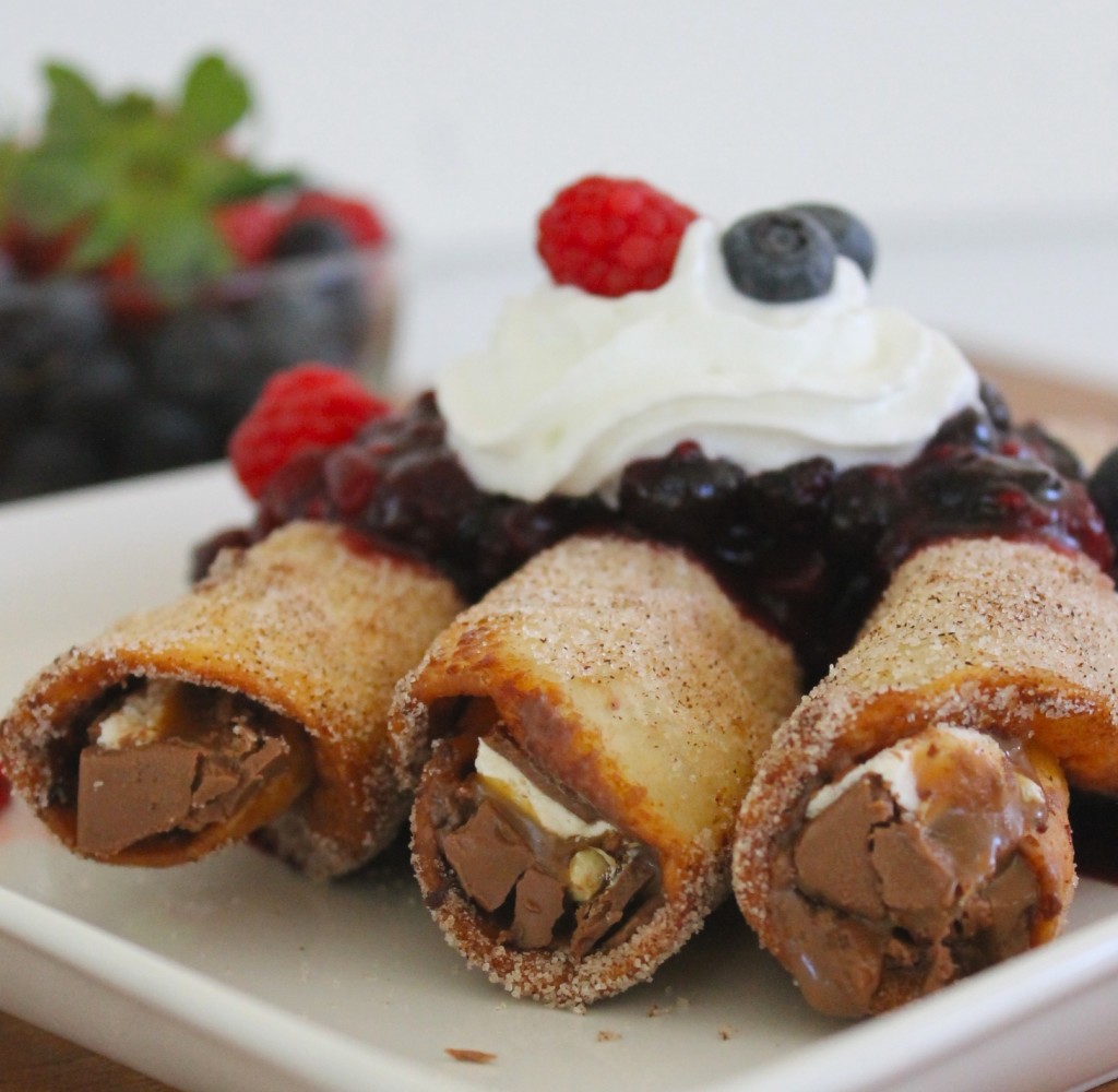 chocolate tacos with berry sauce