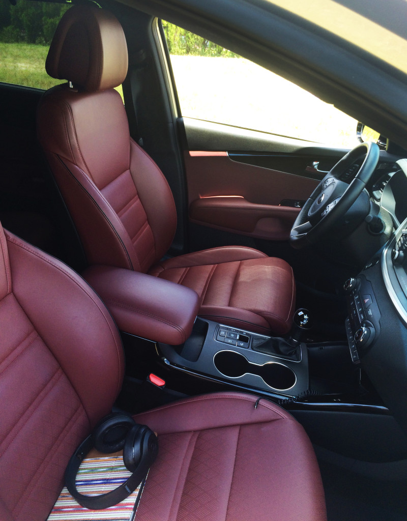 2016 Kia Sorento SX-L  interior
