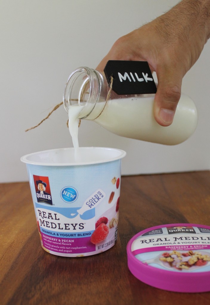 Quaker Medleys yogurt cups