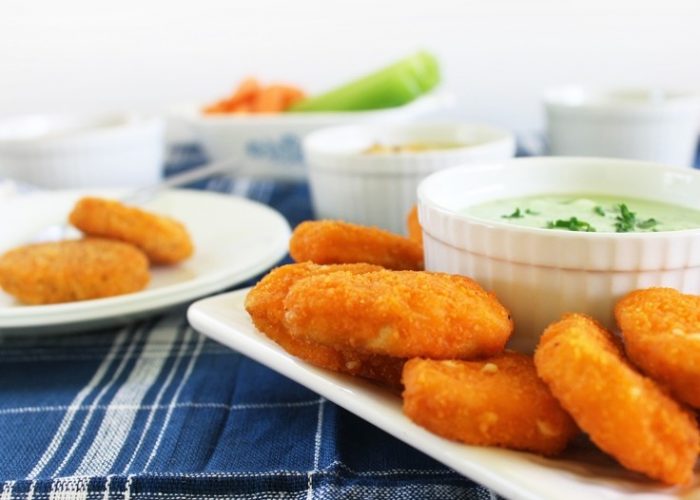 chicken nuggets with avocado dipping sauce