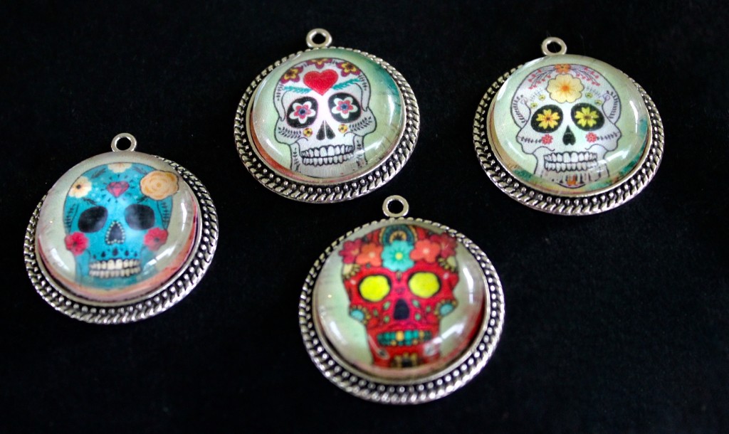 Easy Day of the Dead DIY sugar skull pendants