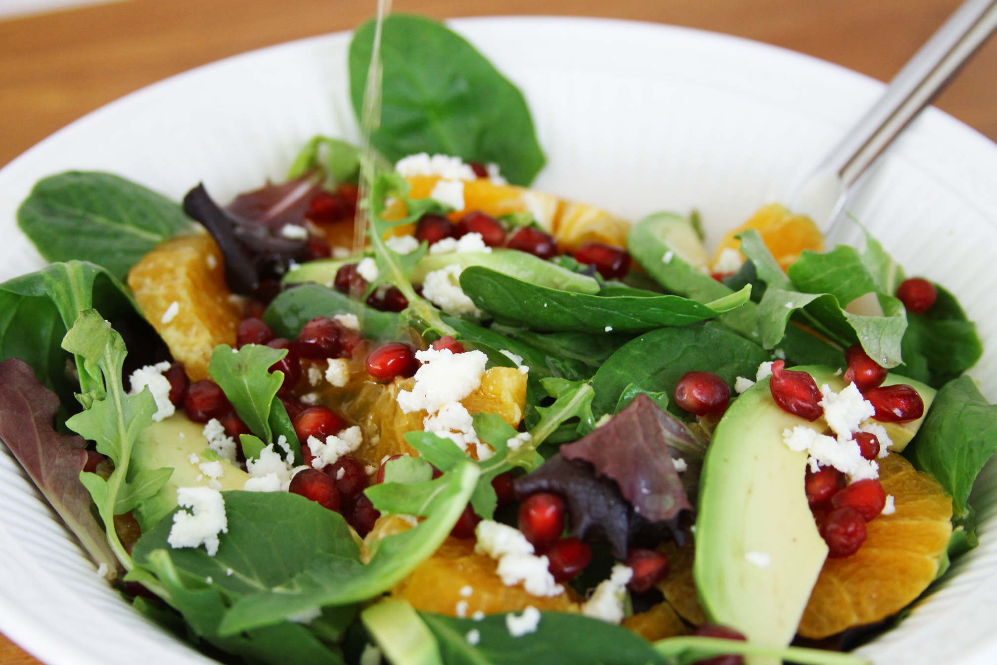 Avocado and Tangerine Salad with Spicy Vinaigrette