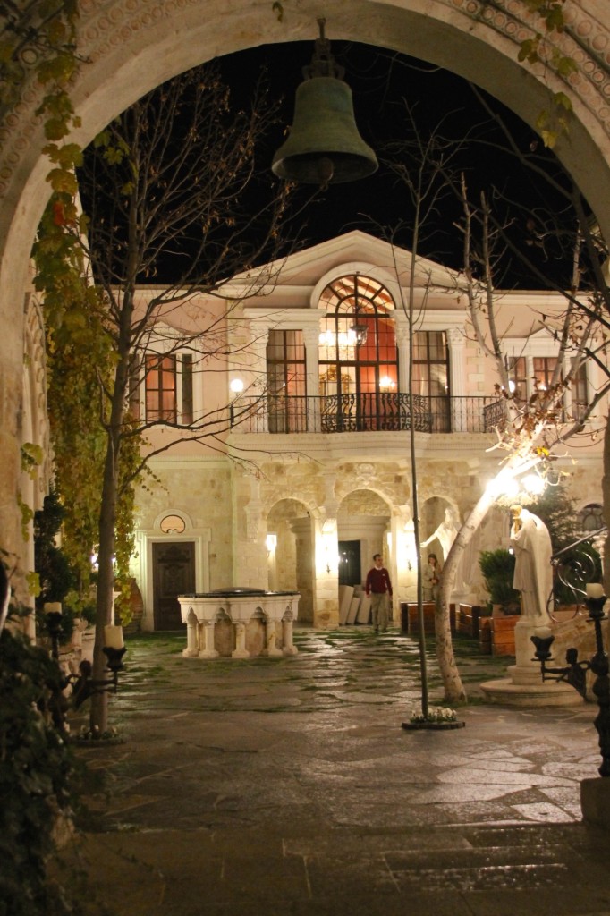 courtyard at the Sacred House hotel in Urgup