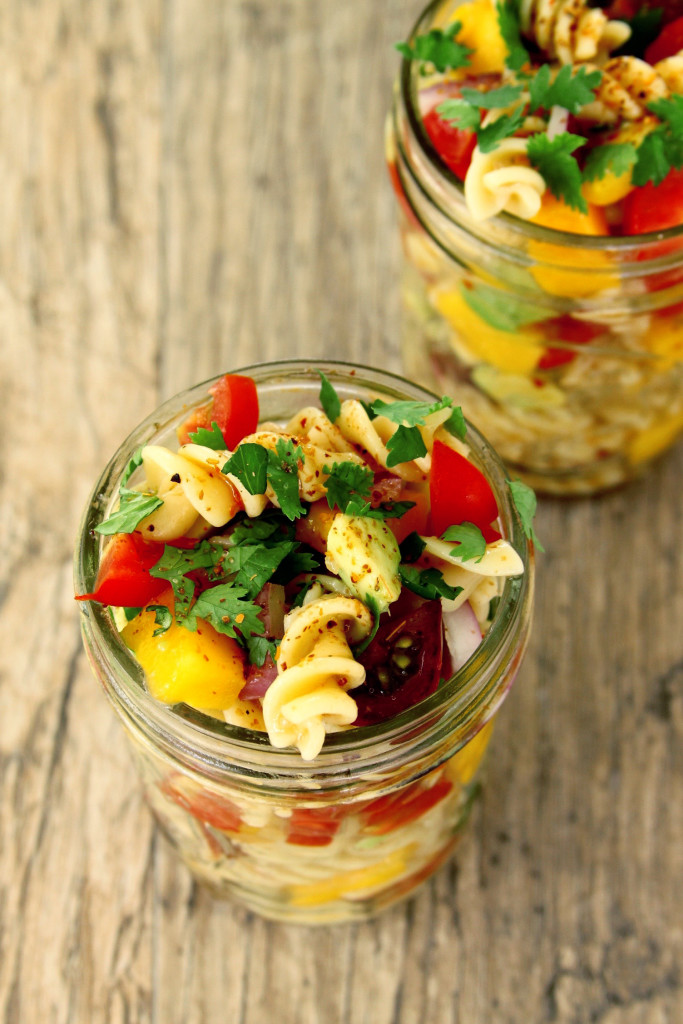 Easy and healthy tomato, mango and avocado pasta salad recipe