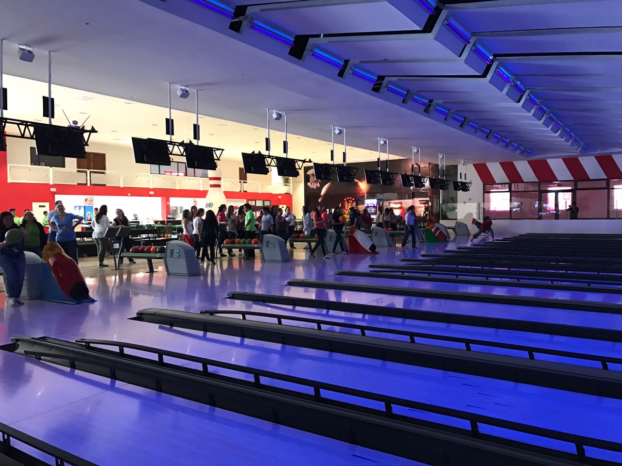 Bowling in Guatemala City