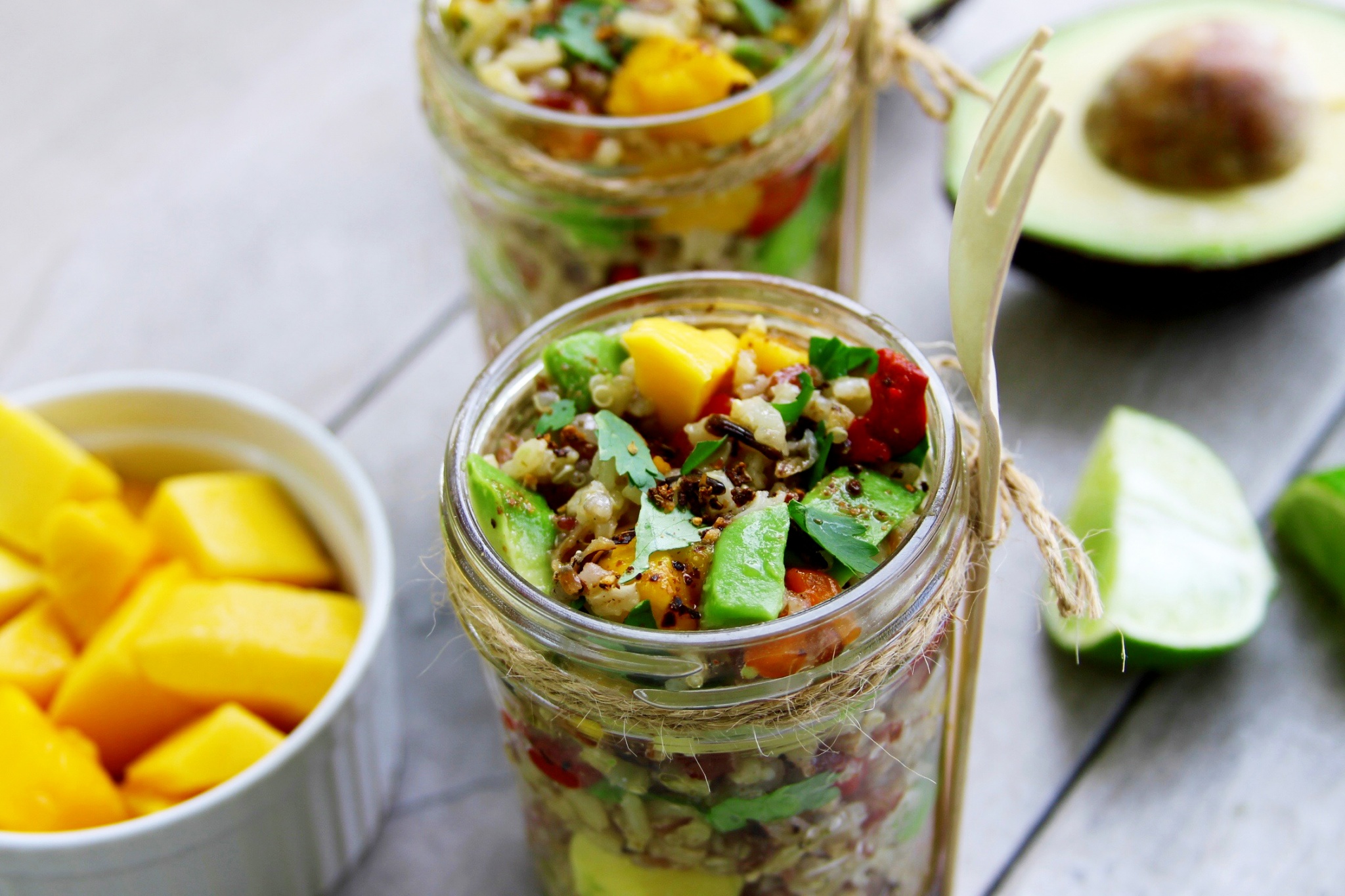 5 minute avocado and mango rice salad