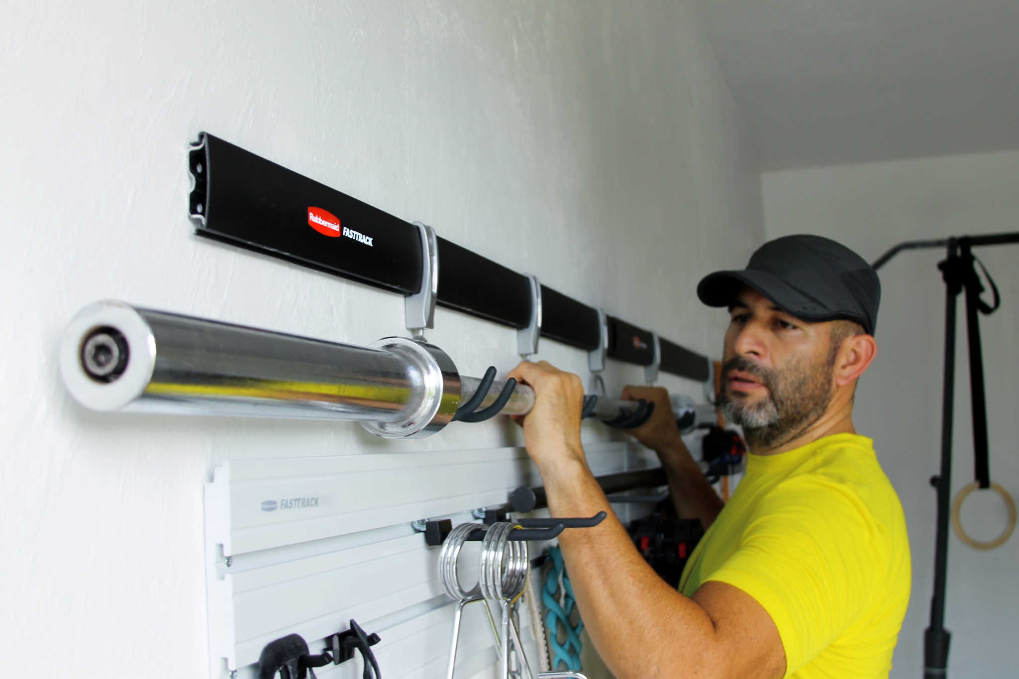 Summer project: organizing our garage with the Rubbermaid