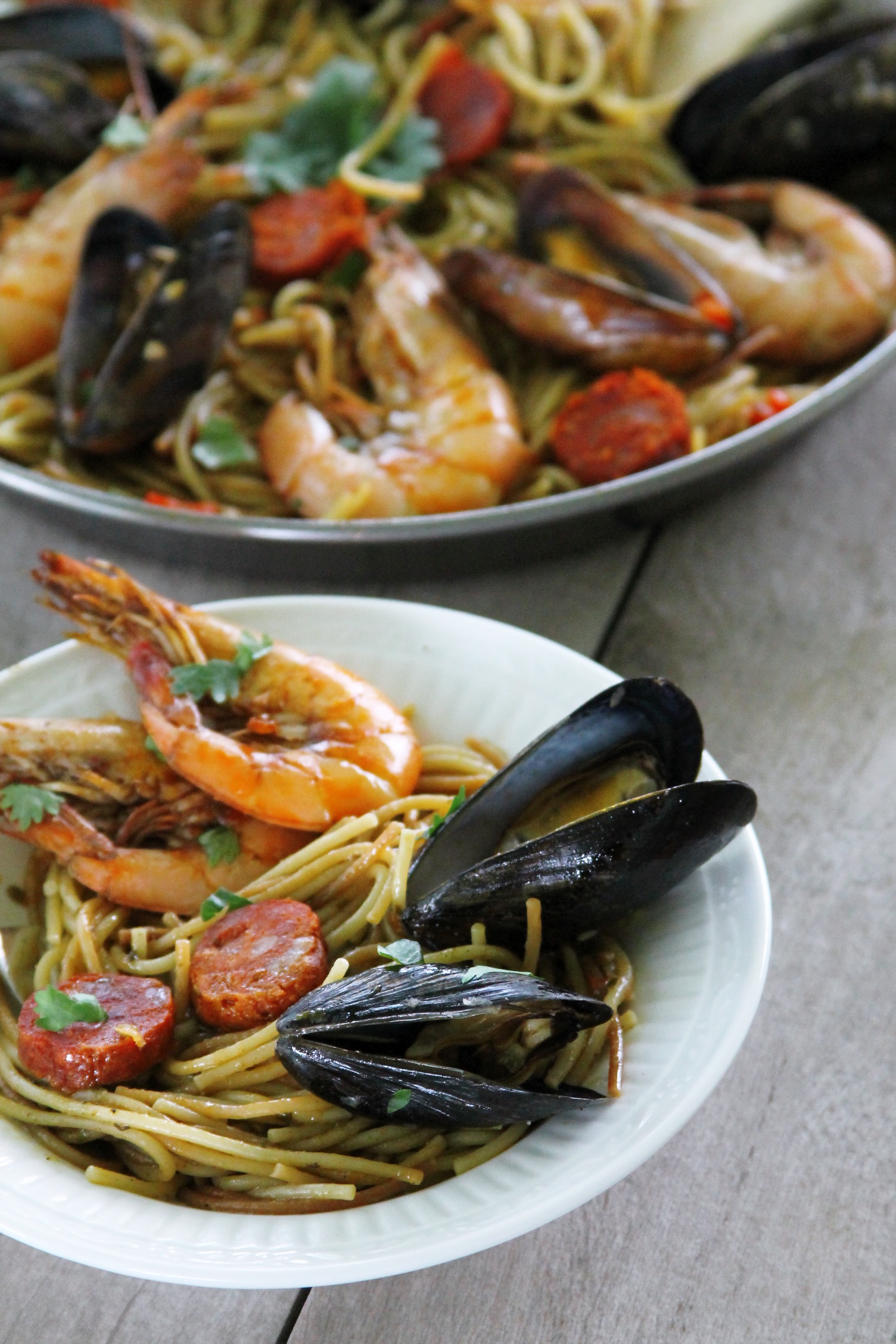 Seafood fideuà recipe