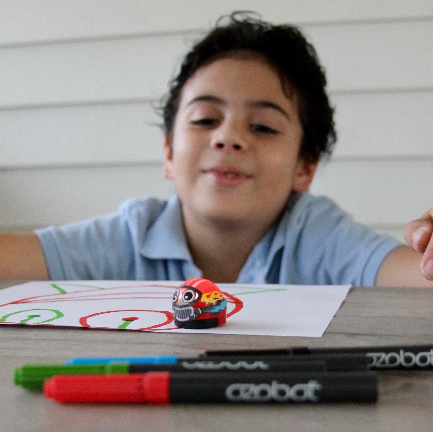 Ozobot: Tiny autonomous gaming robots for tablets and beyond - CNET