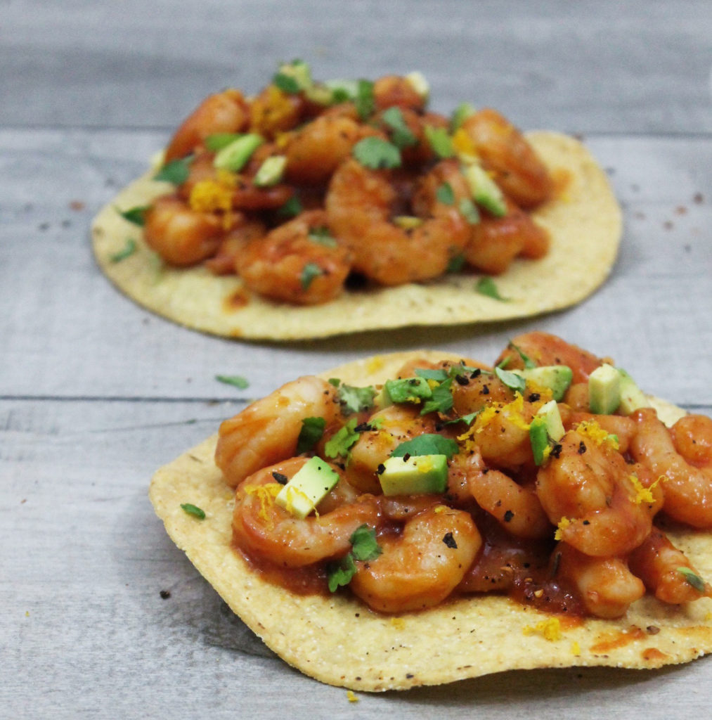 camarones a la diabla tostadas