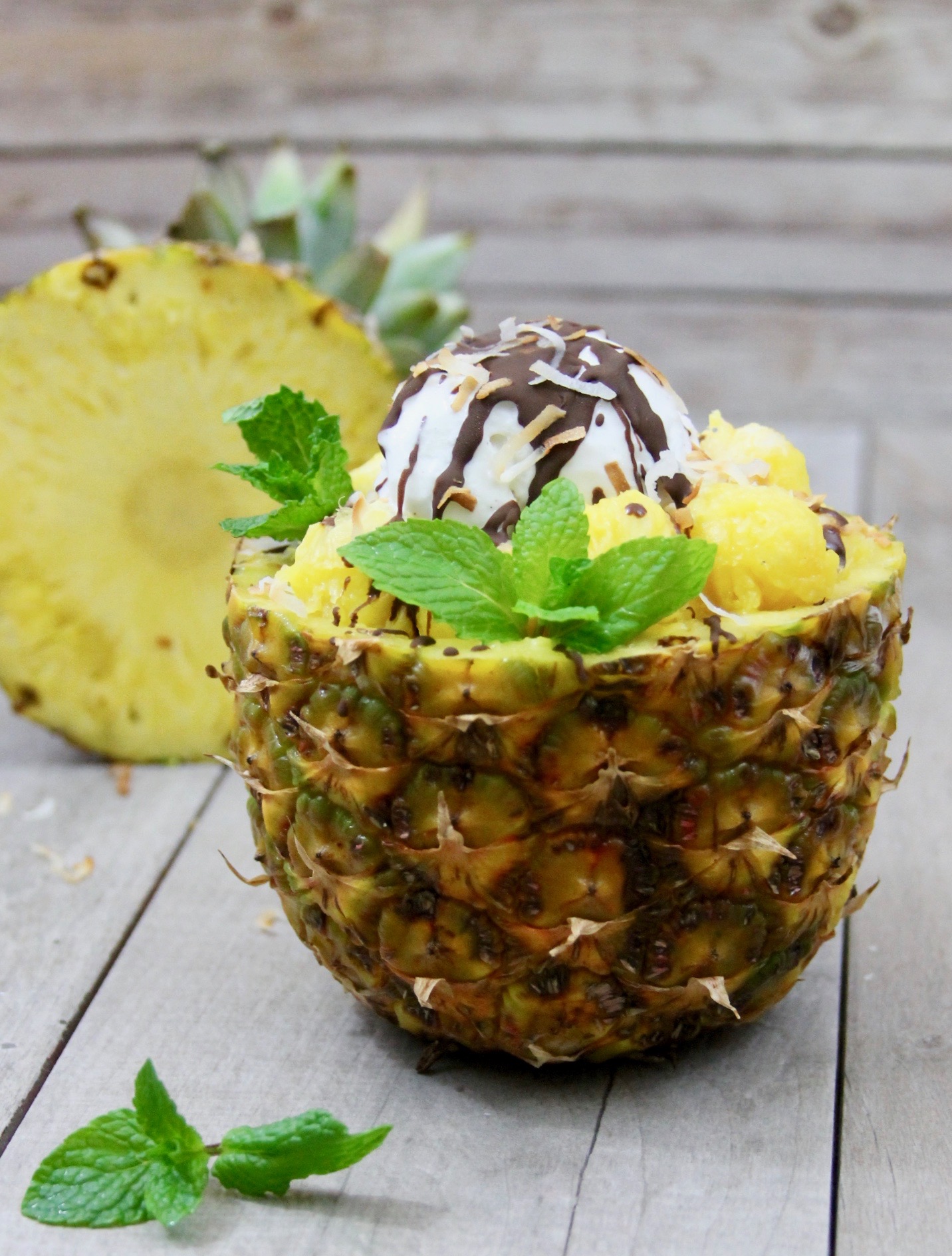 Piña Colada Split Ice Cream Sundae