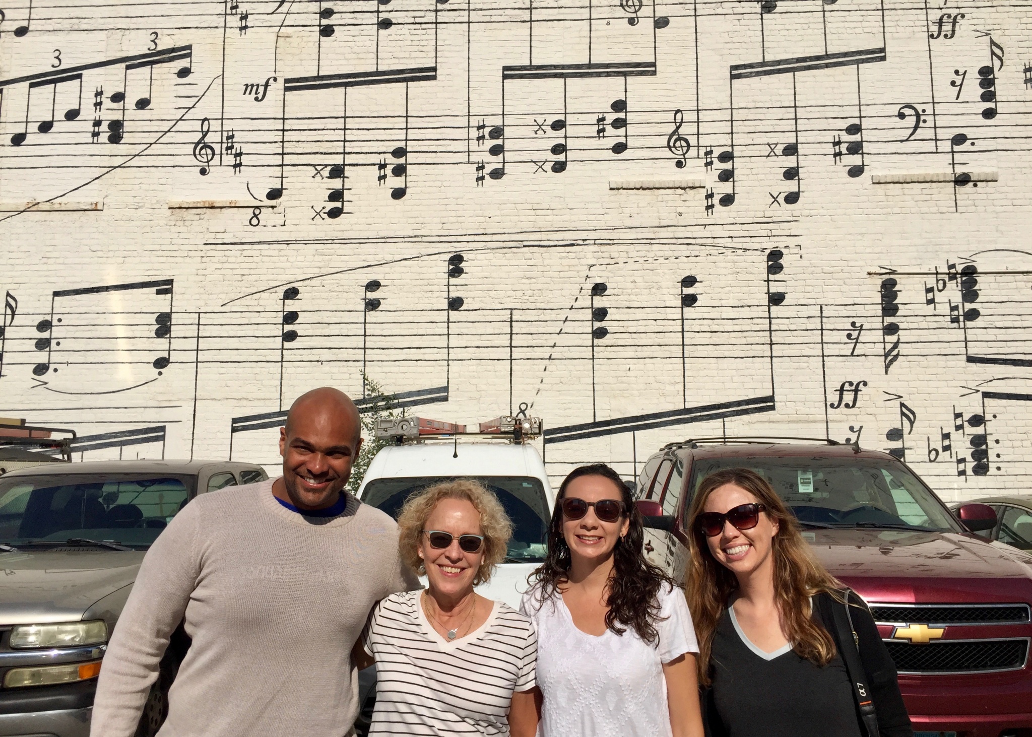 musical notes mural in Minneapolis