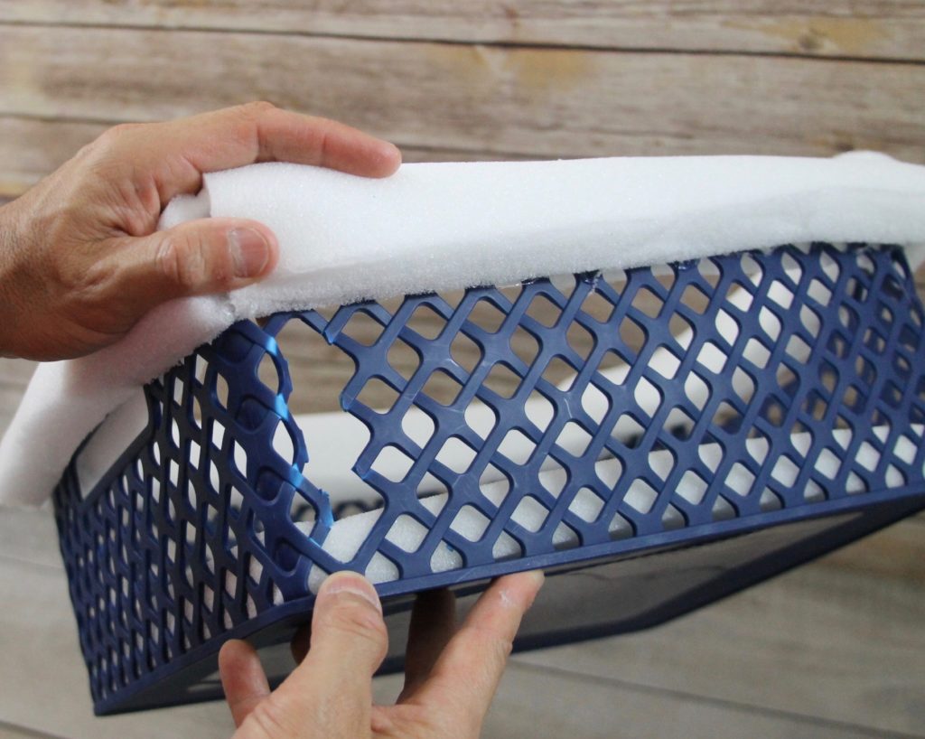 NoSew DIY Car Booster Seat For Your Dog