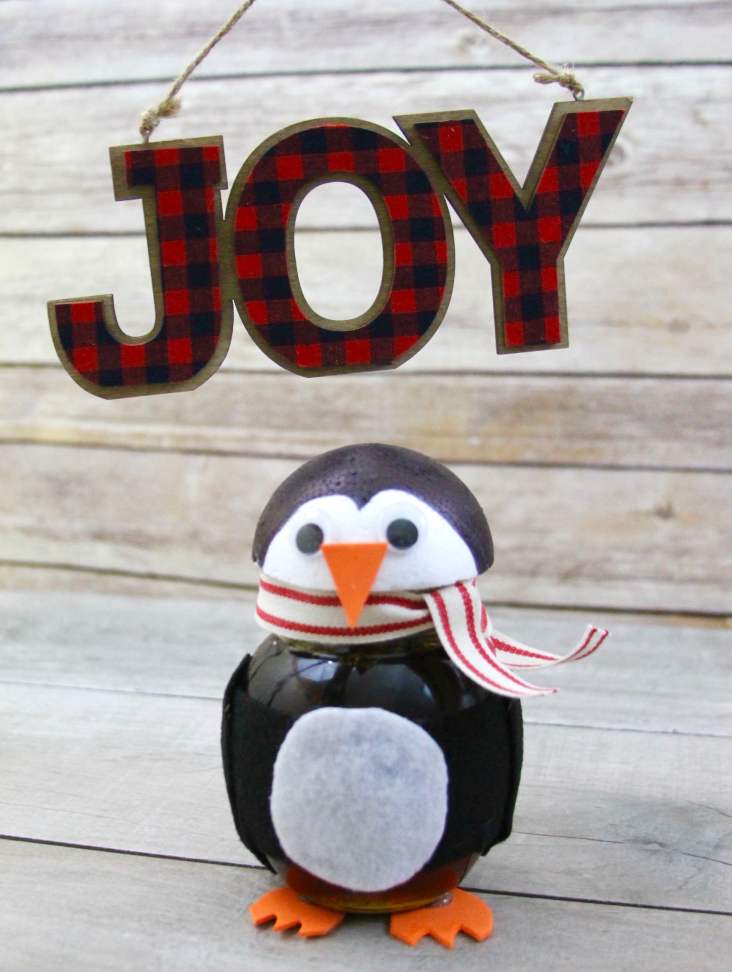 DIY honey jar penguin with Don Victor honey