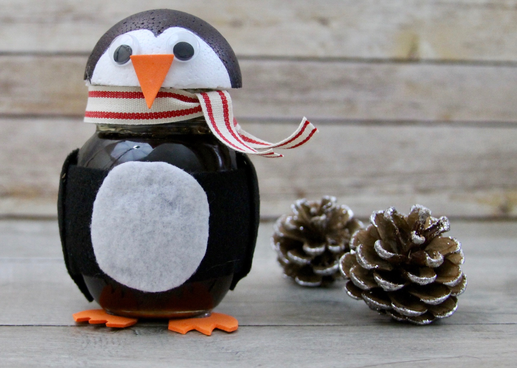 DIY honey jar penguin with Don Victor honey