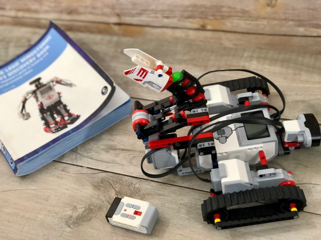 Best Books for Building and Programming with LEGO Mindorstoms EV3