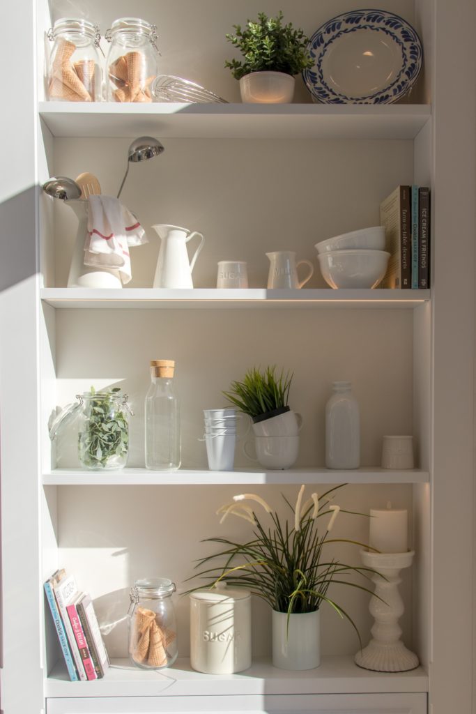 bookcase styling tips