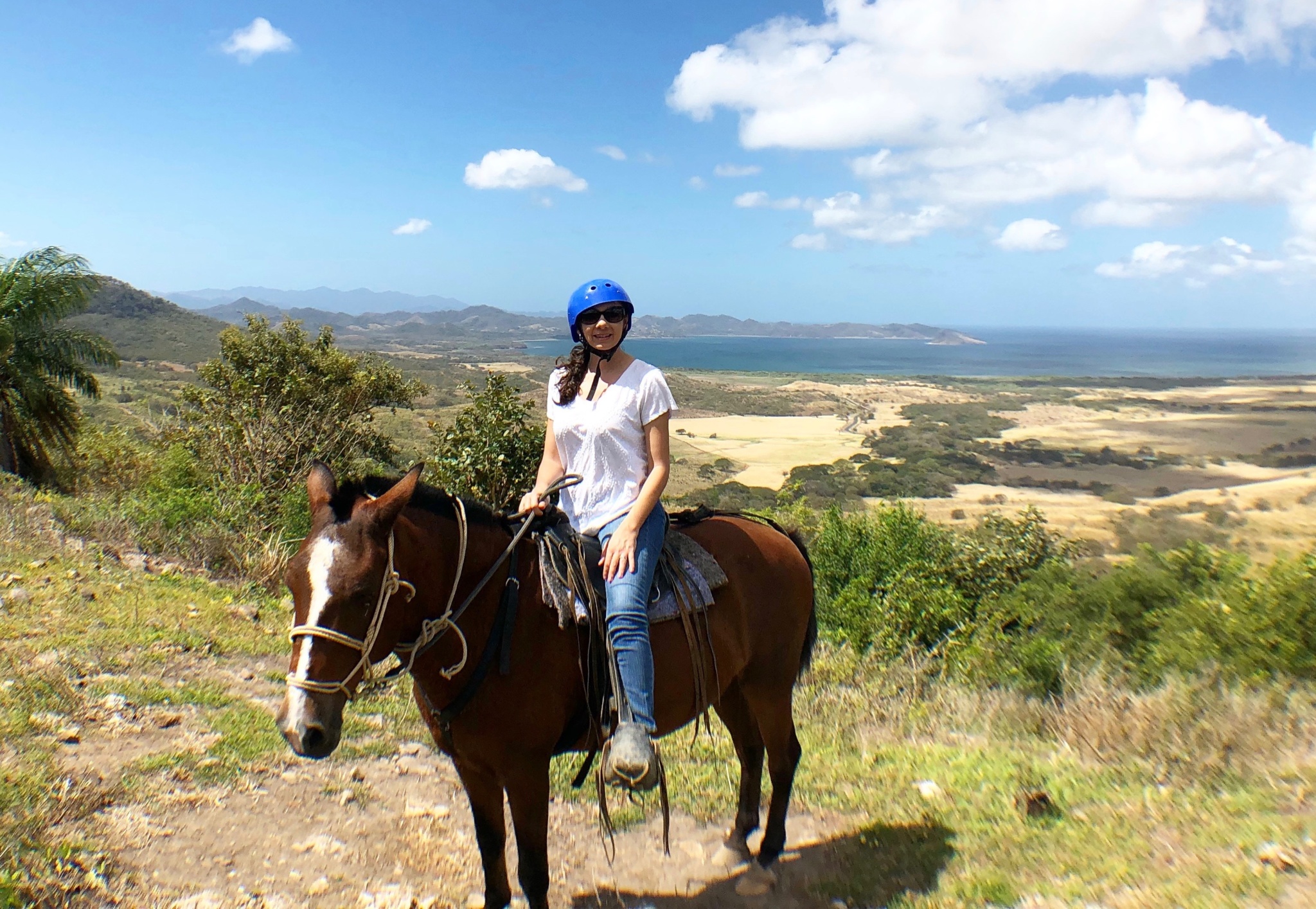 Horseback riding at el Cenizaro. Dreams Las Mareas Costa Rica. 