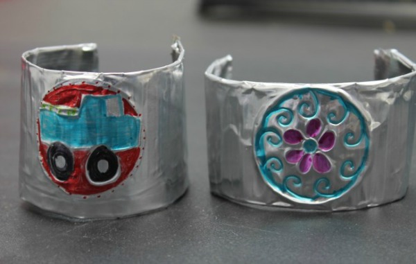 Repujado Mexican bracelet craft