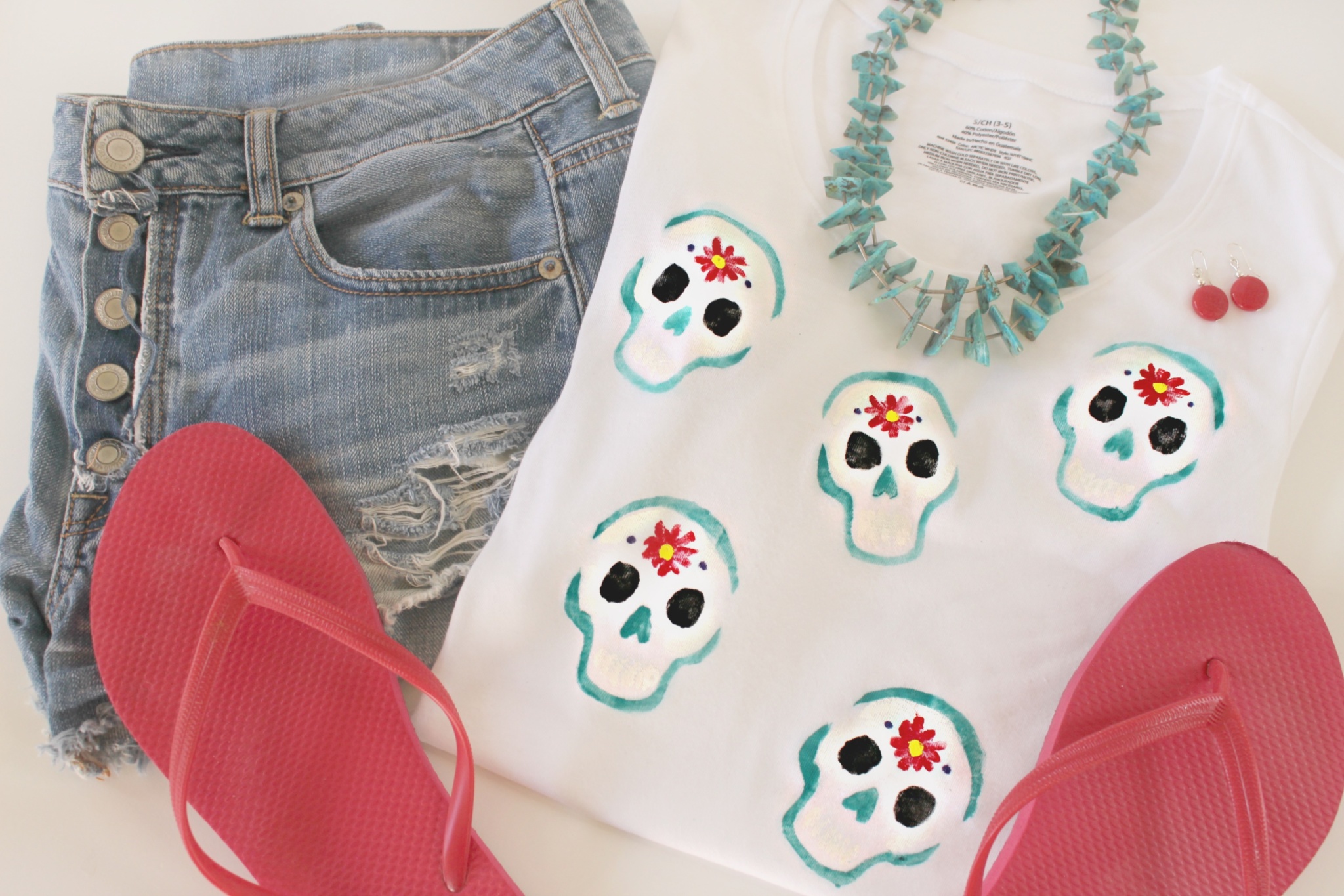 Sugar Skull T-Shirt Roses Three Skull Tshirt Day Of The Dead Shirt