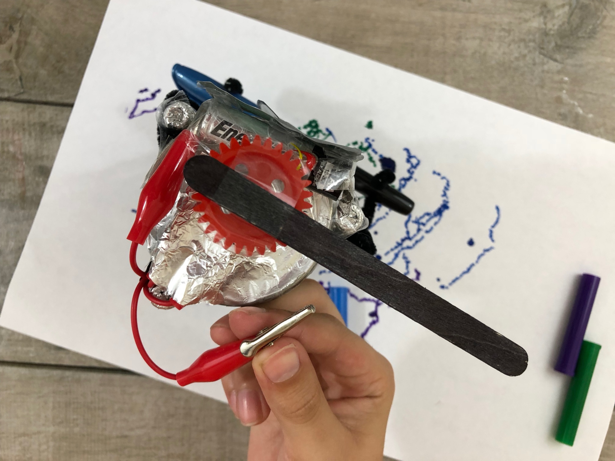 DIY Wiggle Robot and other Fun Hands-On STEM Projects for Kids