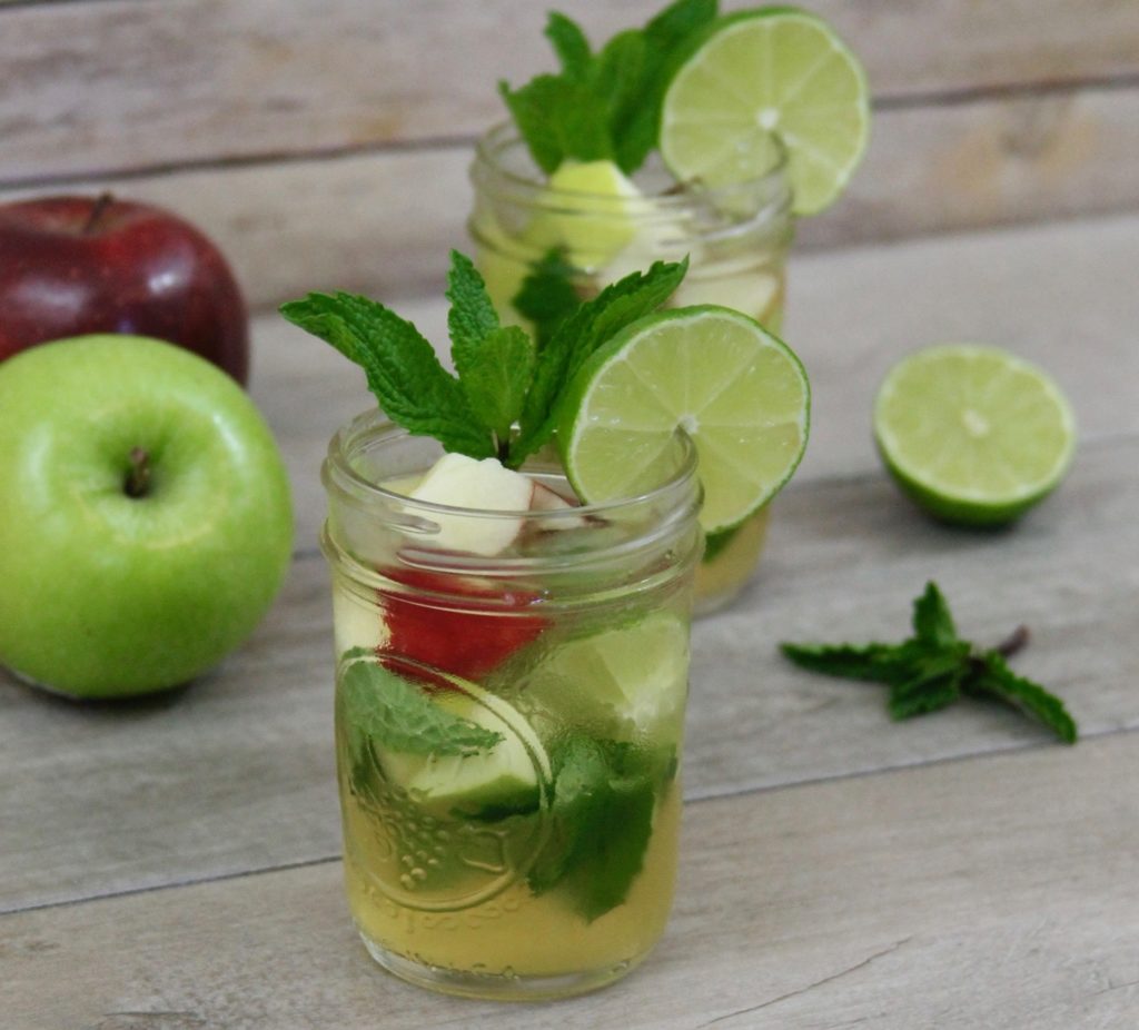 apple cider mojito fall cocktail