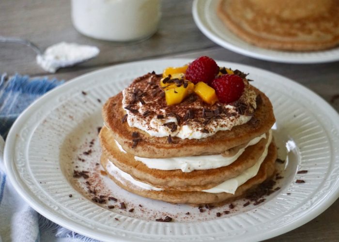 Mango tiramisu pancakes