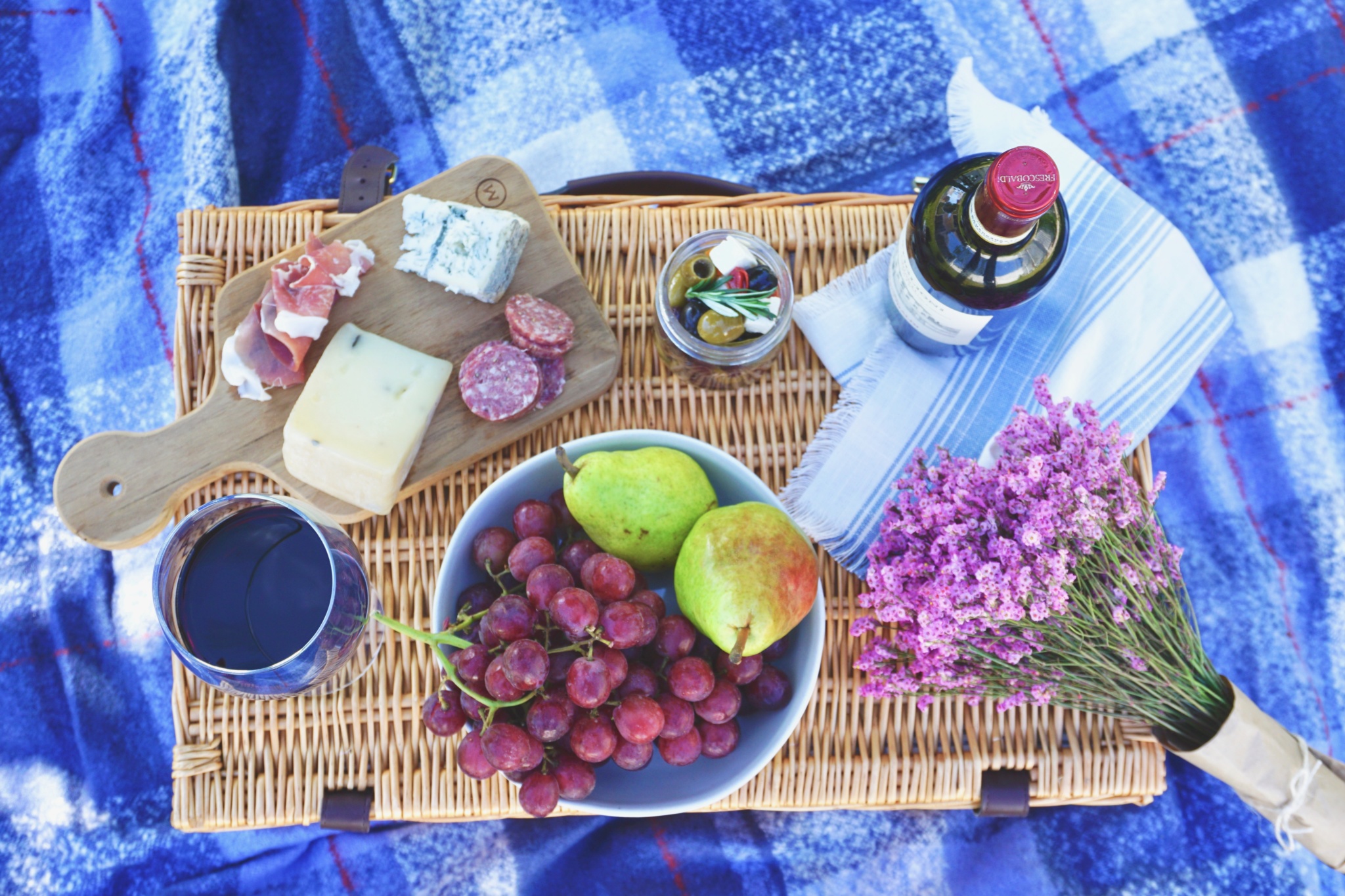 Italian Picnic Ideas and Wine Pairings