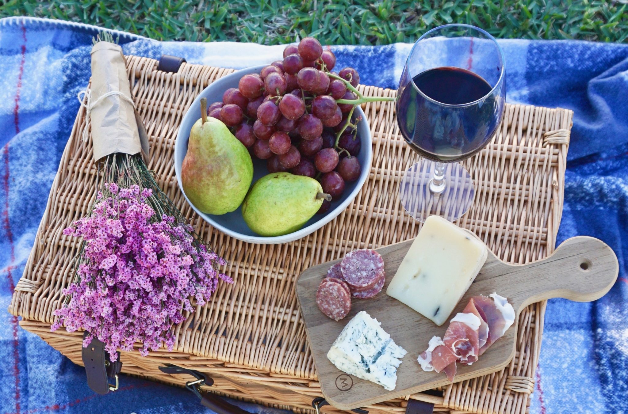 Italian Picnic Ideas and Wine Pairings