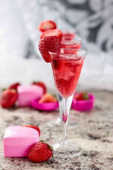 Strawberry Champagne Valentine's Cocktail