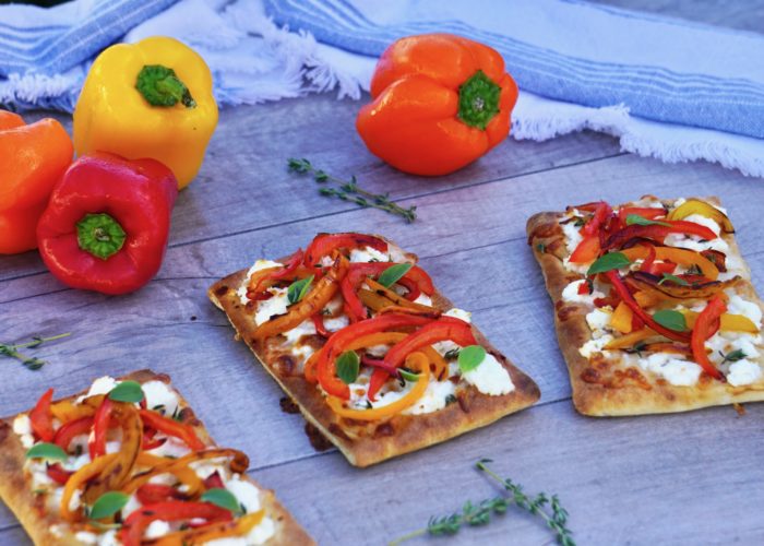 Bell pepper and goat cheese flatbread pizza