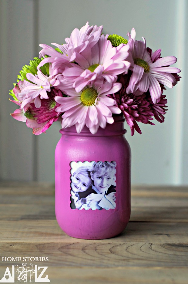 Mason Jar Picture Frame and lots of other adorable and easy Mother's day craft for kids