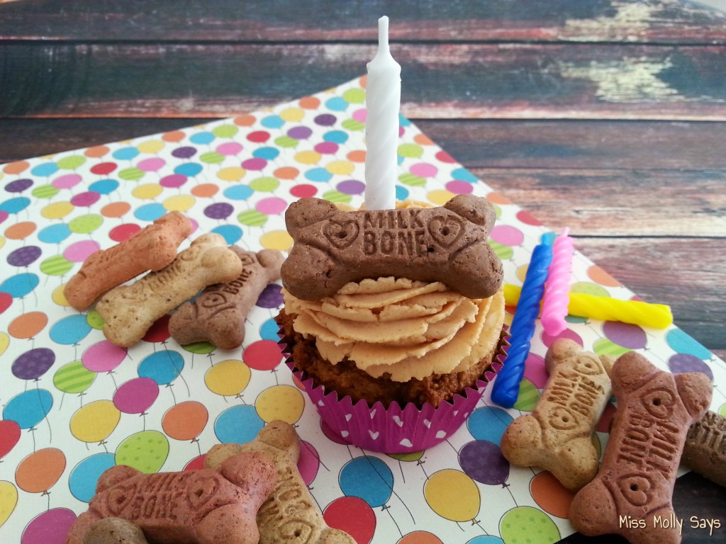 Peanut Butter and Banana Pupcakes for your dog and many more ideas and recipes to celebrate your dog's birthday