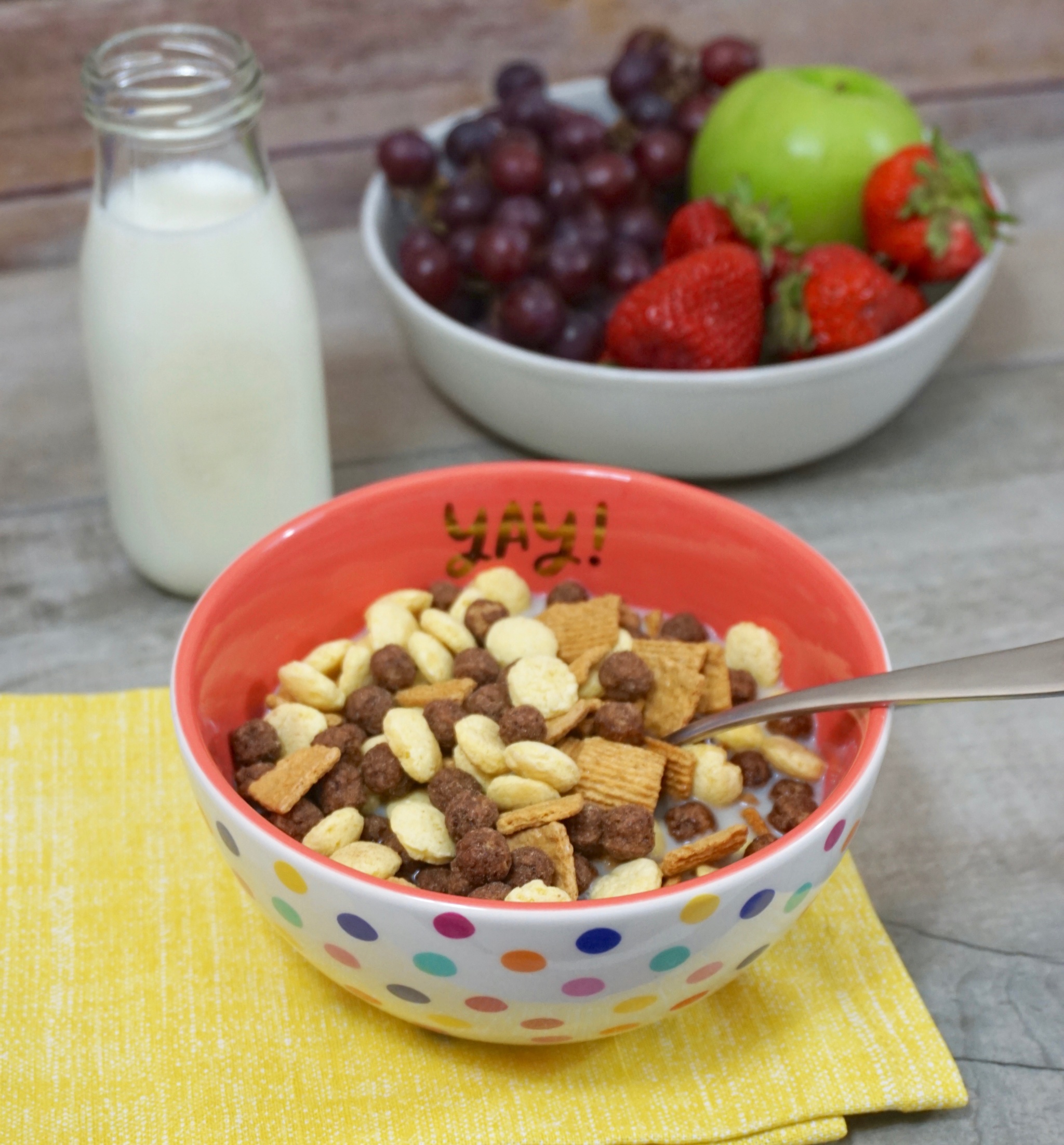 breakfast picnic and other fun summer breakfast ideas