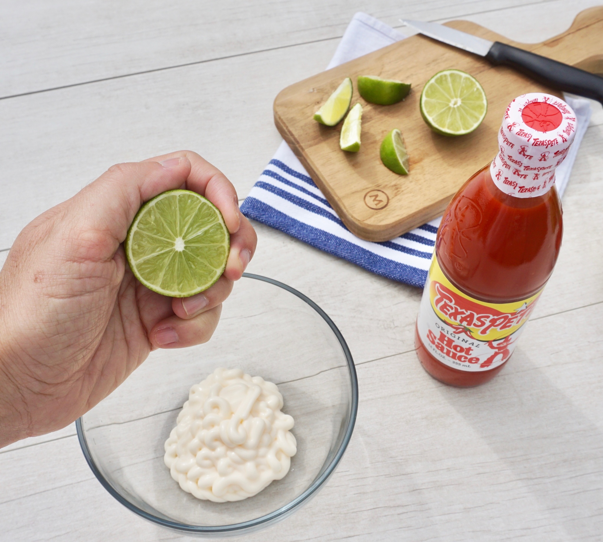 Spicy lime mayo dressing