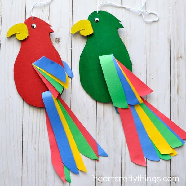 Colorful Twirling Parrotand other Carnaval crafts for kids