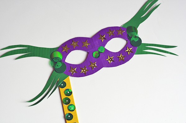Duct Tape Mask and other Carnaval crafts for kids
