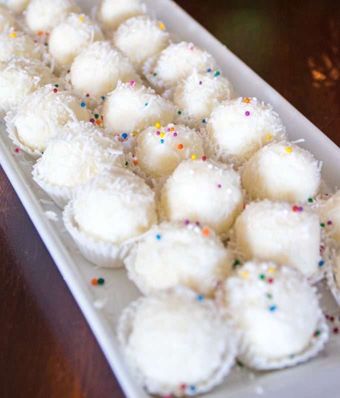 No bake coconut balls