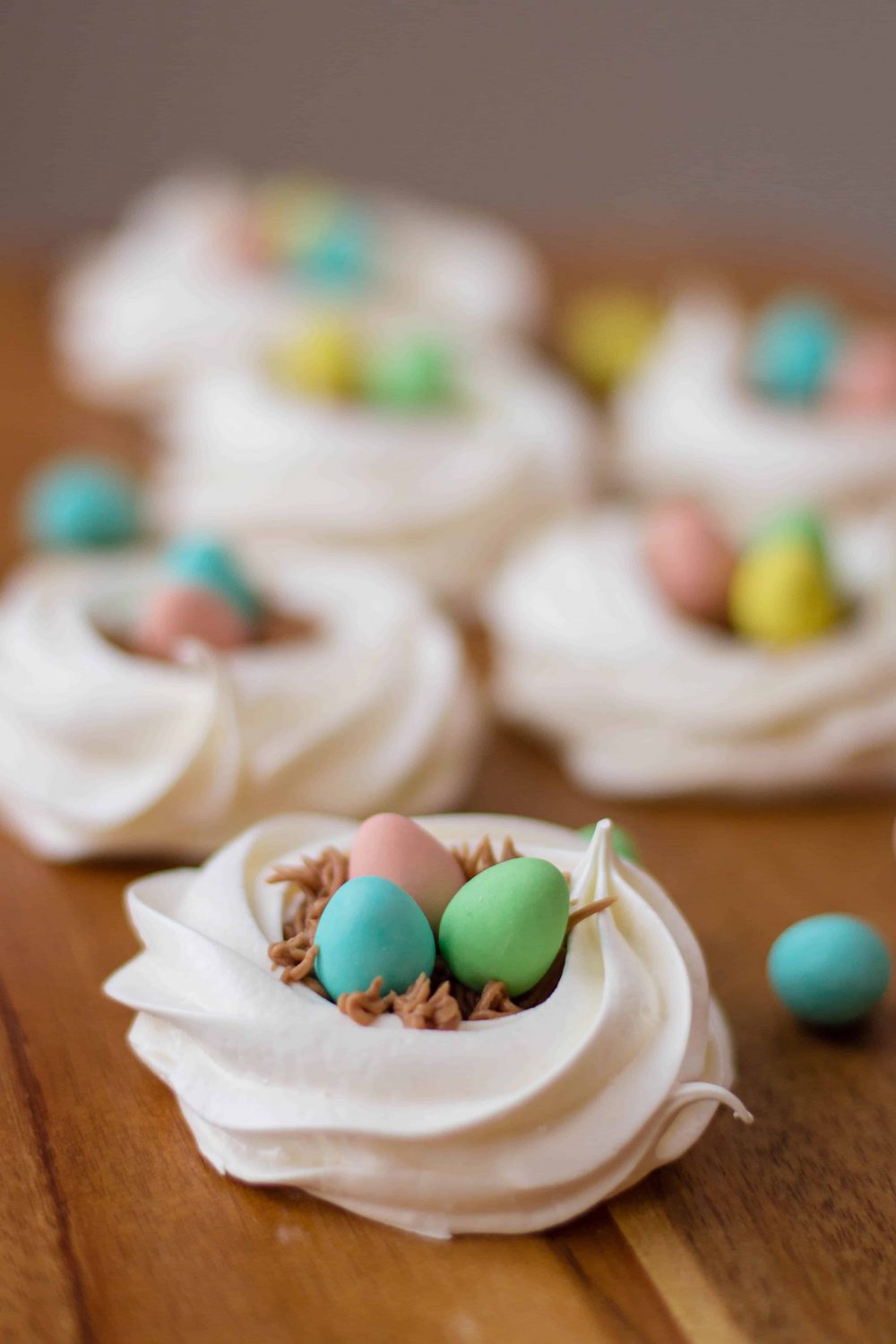 meringue birds nest cookies